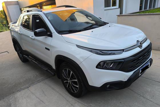 FIAT TORO 2.0 16V TURBO DIESEL ULTRA 4WD AT9